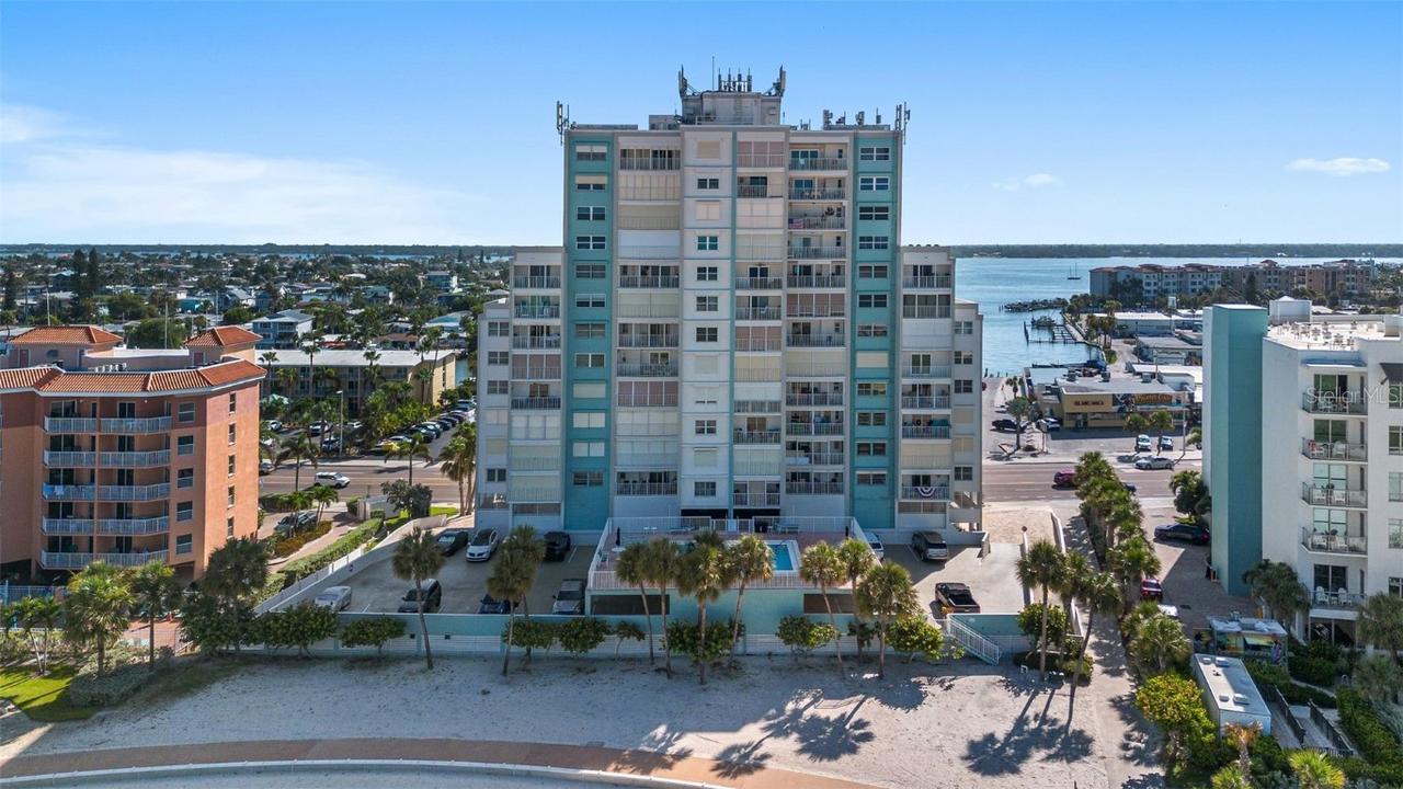 11000 Gulf Blvd. #702, Treasure Island, FL 33706