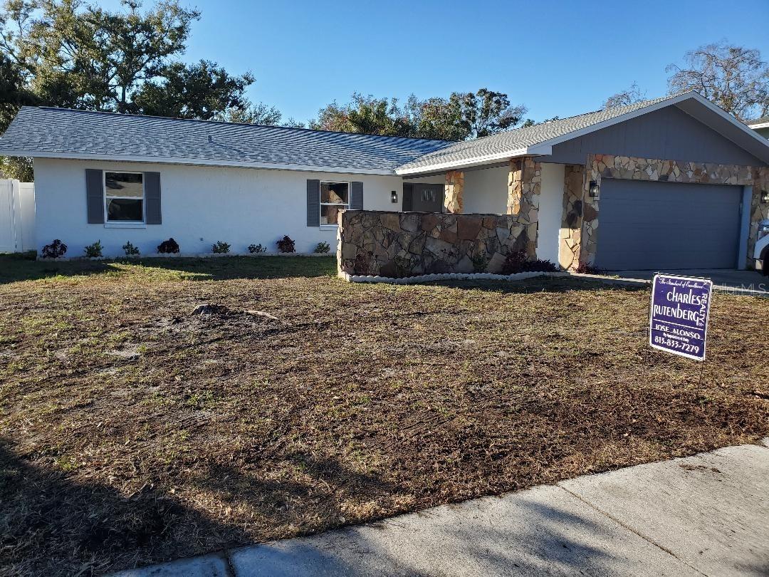 7607 Winging Way Dr., Tampa, FL 33615