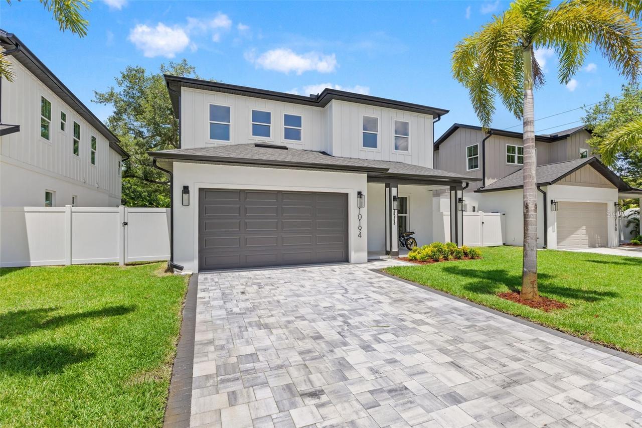 10194 Hodson Pl., Seminole, FL 33776
