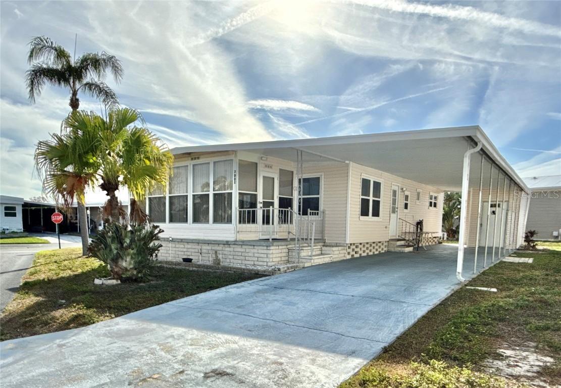 7002 Mount Bristol Blvd. #448, St Petersburg, FL 33702