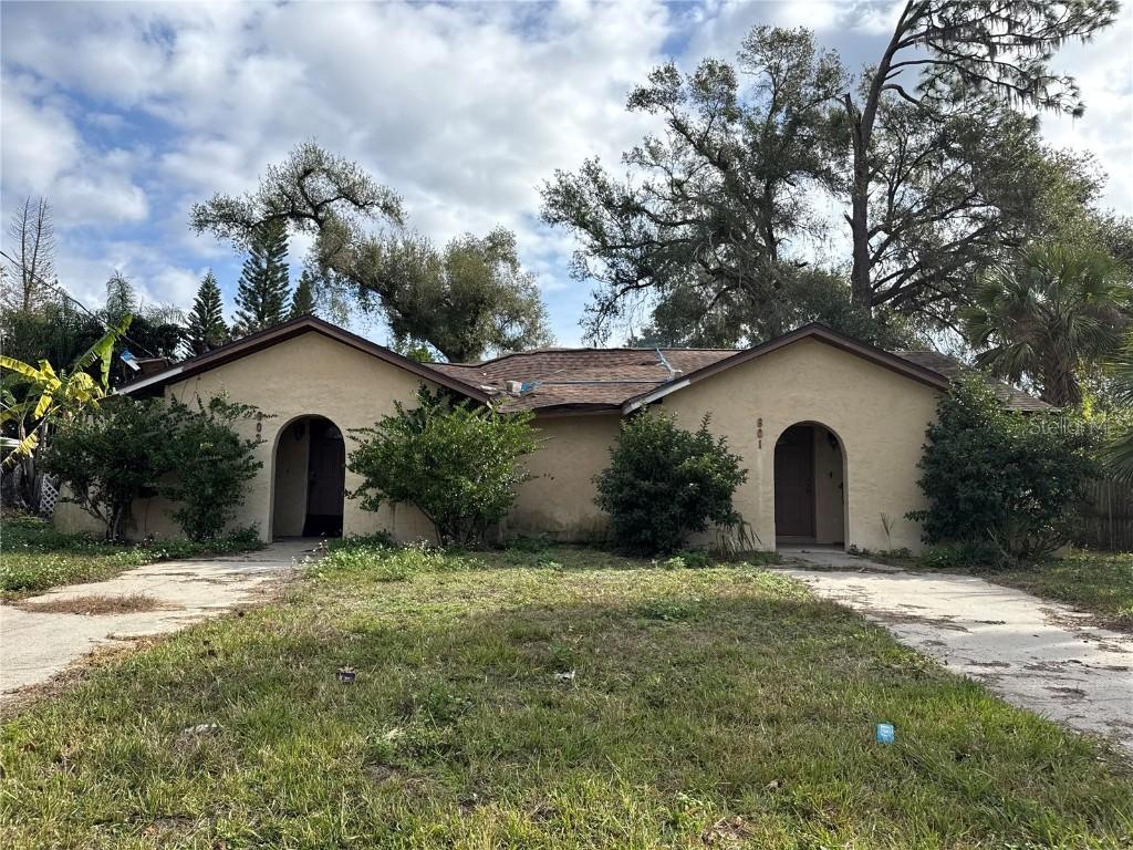 801 N Kingsway Rd., Seffner, FL 33584