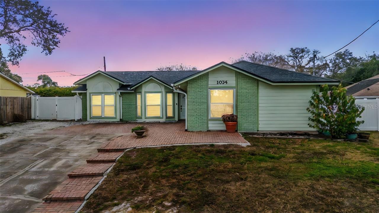 1034 E Gaucho Cir., Deltona, FL 32725