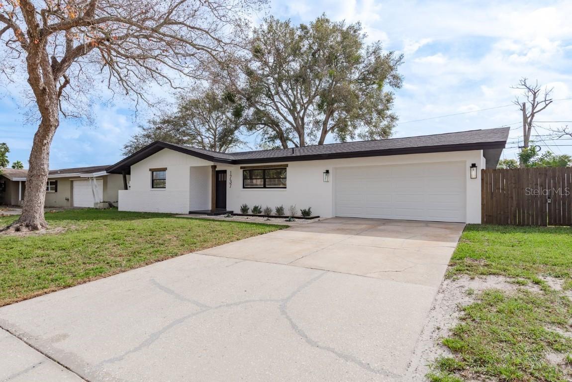 1737 Prince Philip St., Clearwater, FL 33755