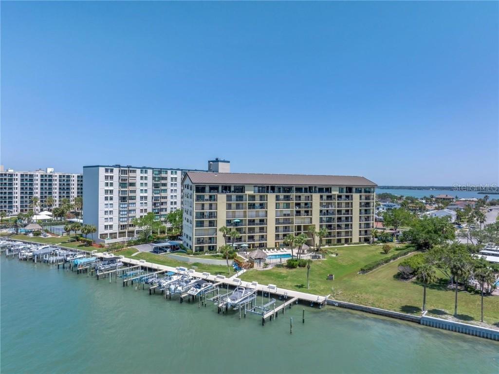 650 Island Way #106, Clearwater Beach, FL 33767