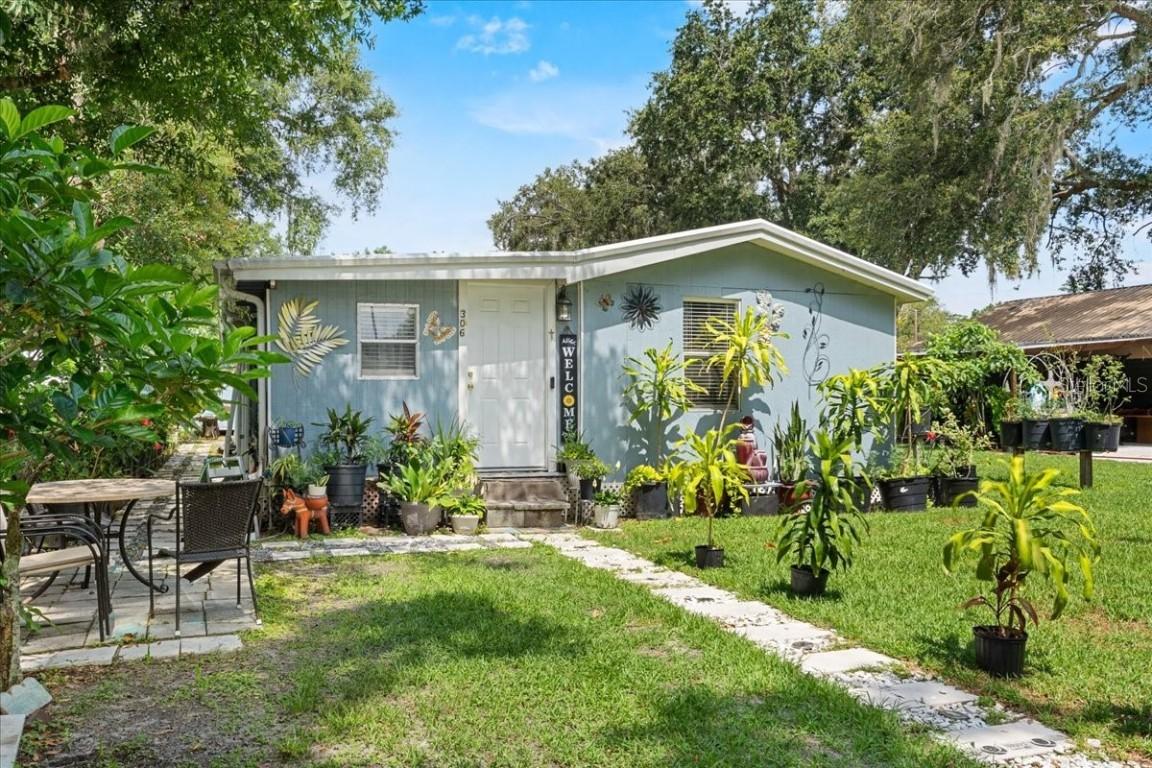306 Avenue A Wahneta, Winter Haven, FL 33880