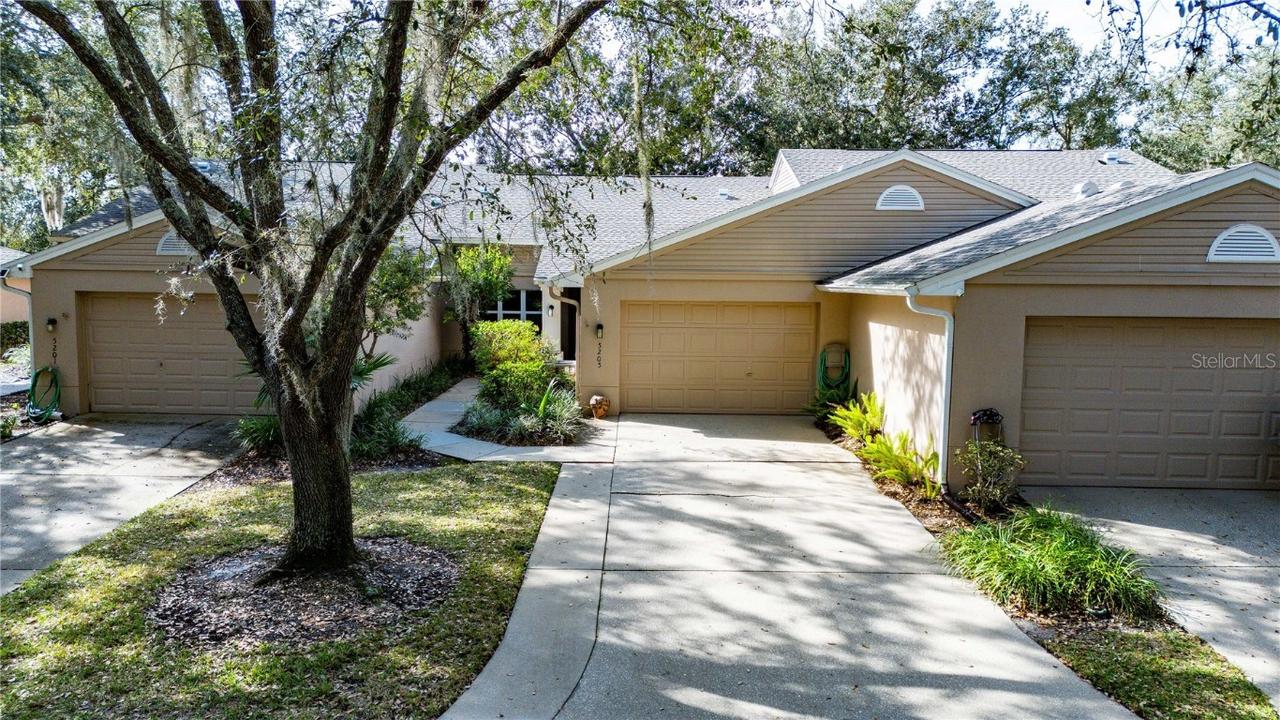 5205 Lochmead Ter., Zephyrhills, FL 33541