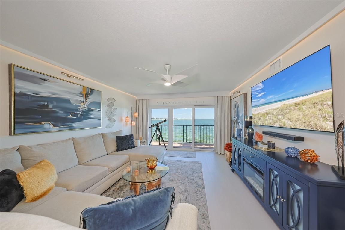 7500 Sunshine Skyway Ln. #104, St Petersburg, FL 33711