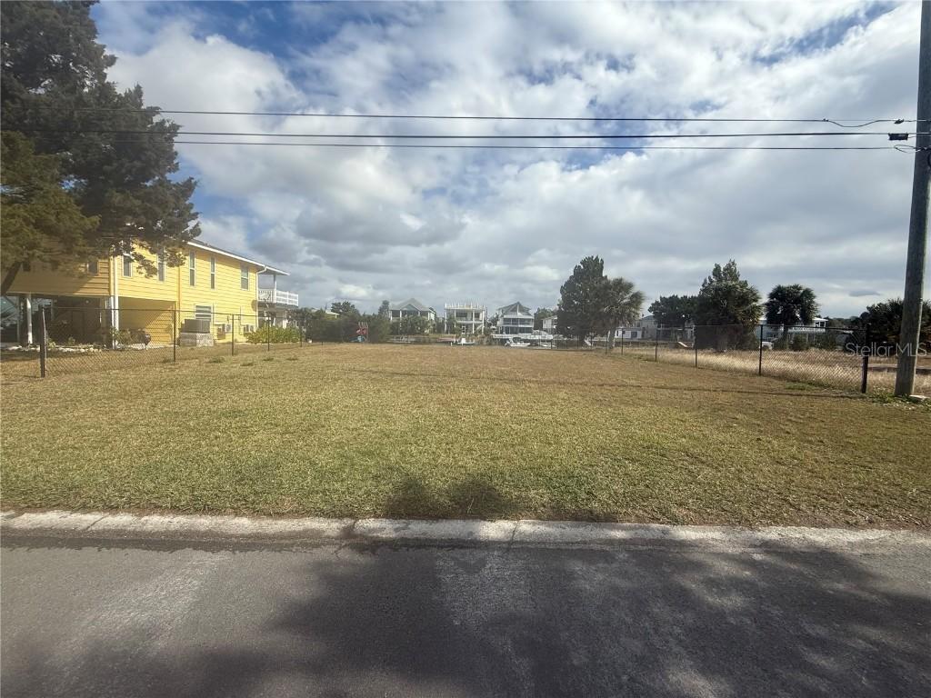 3220 Azalea Dr., Hernando Beach, FL 34607