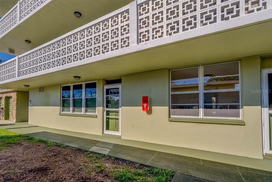 4710 Bay St. #109, St Petersburg, FL 33703