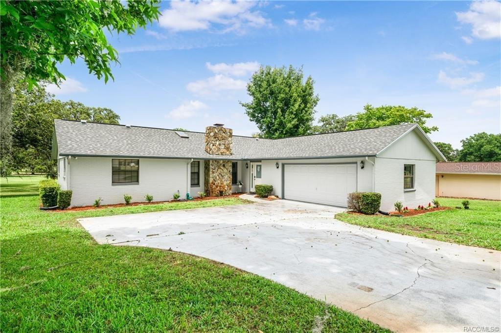 8831 E Sandpiper Dr., Inverness, FL 34450