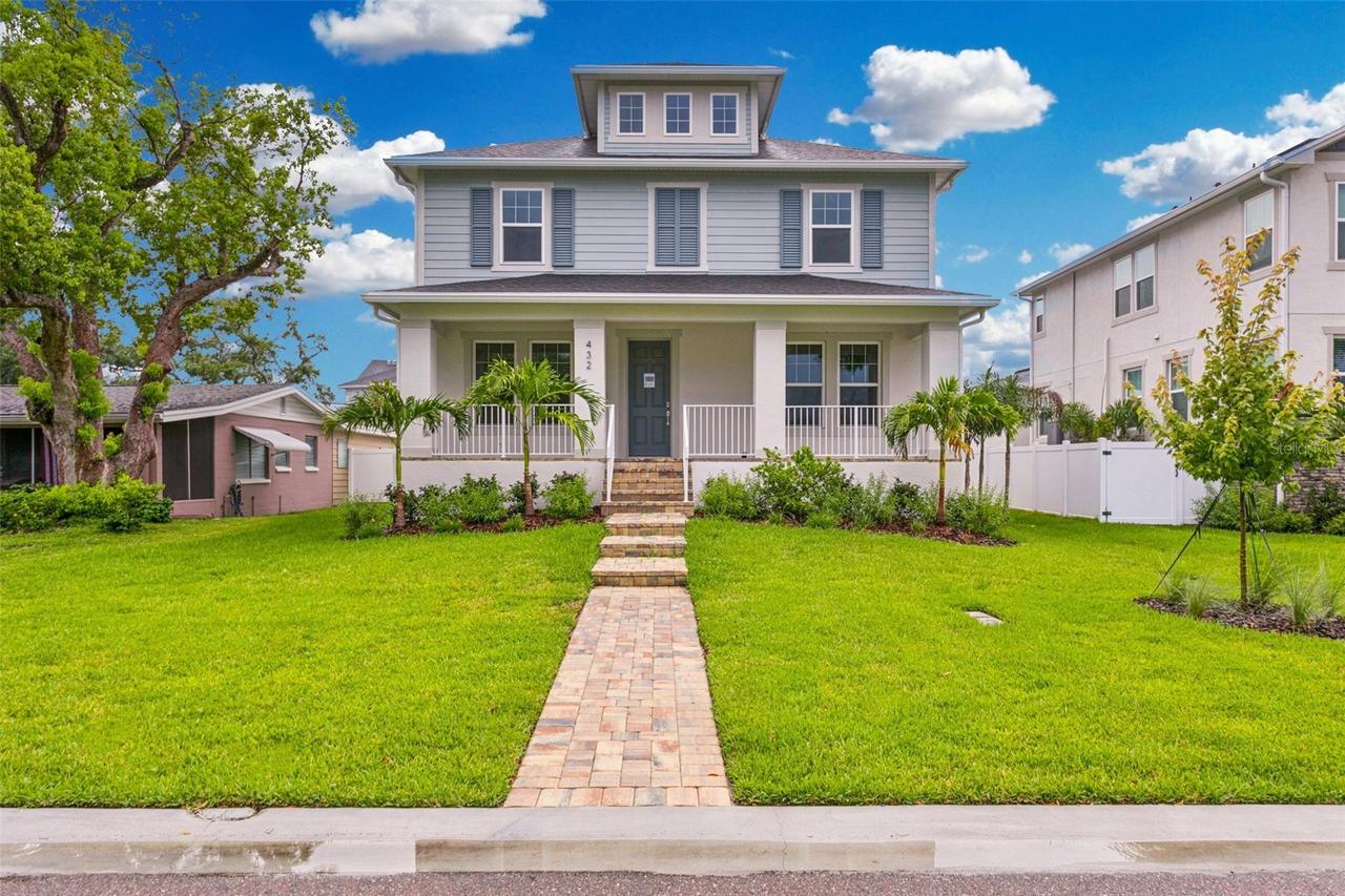 432 43rd Ave., St Petersburg, FL 33703