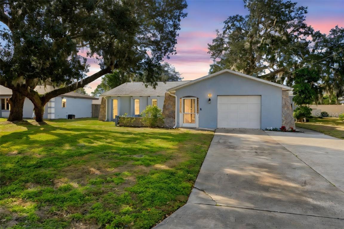 2399 Gallagher Ave., Spring Hill, FL 34606