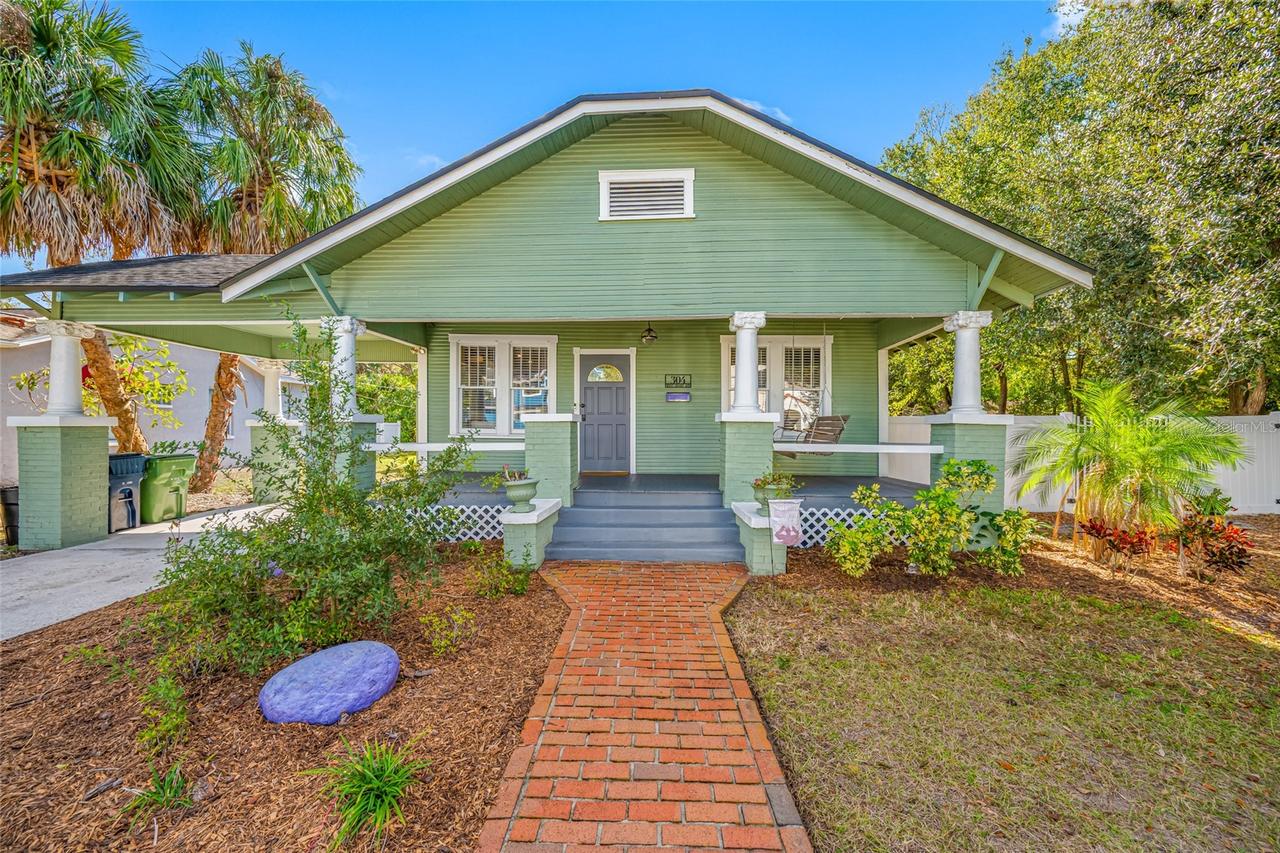 304 W Henry Ave., Tampa, FL 33604