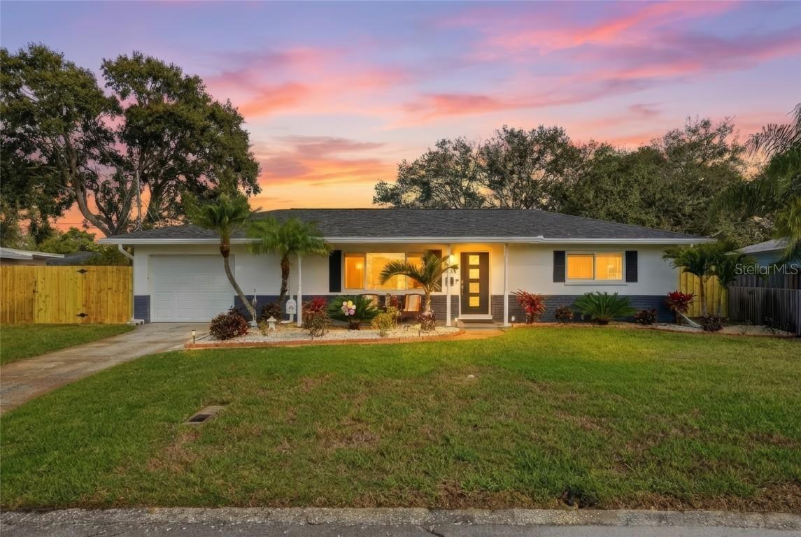 5091 35th Ter., St Petersburg, FL 33710