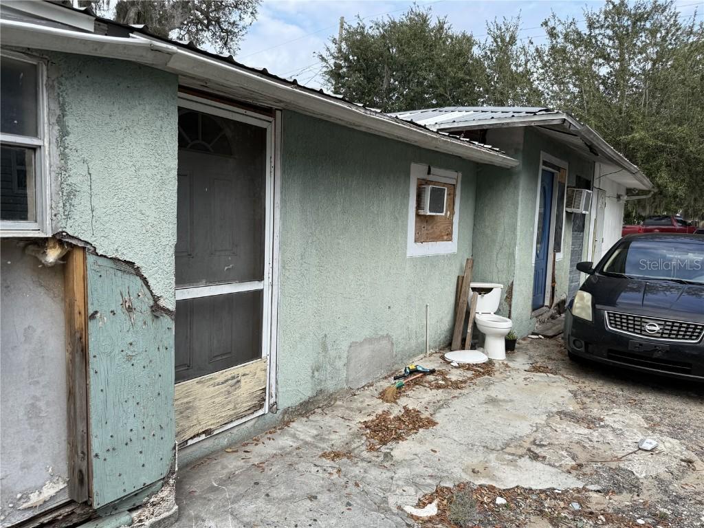 310 E Booker St., Avon Park, FL 33825