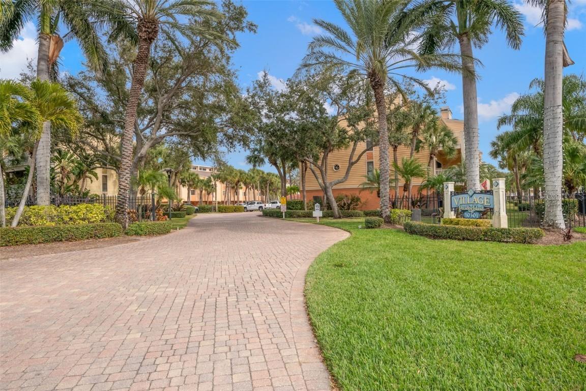 529 Sandy Hook Rd., Treasure Island, FL 33706