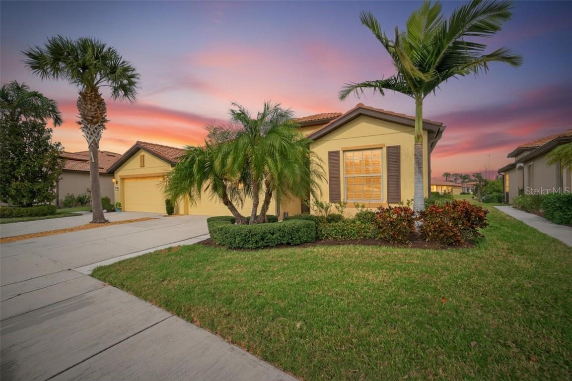 5455 Sunset Falls Dr., Apollo Beach, FL 33572