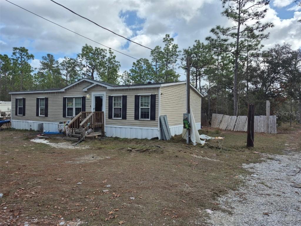 15166 Eckerley Dr., Weeki Wachee, FL 34614