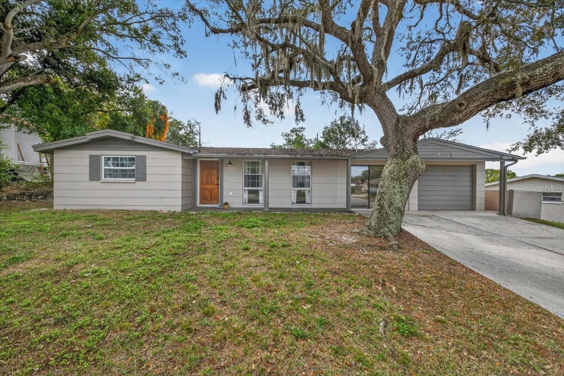 5404 Front Dr., Holiday, FL 34690