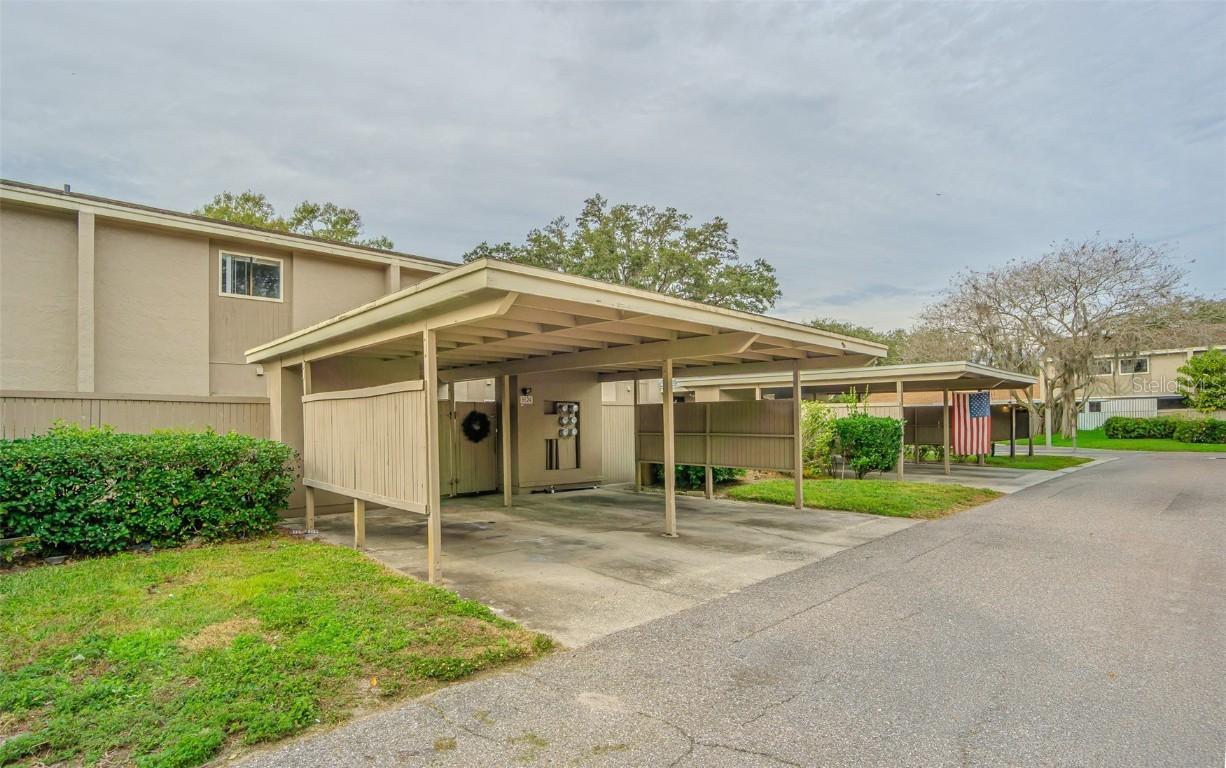 8622 Cattail Dr. #152, Temple Terrace, FL 33637