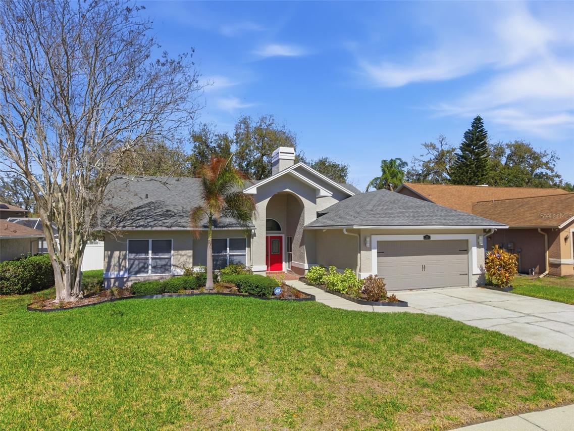 905 Clearcreek Dr., Tampa, FL 33613