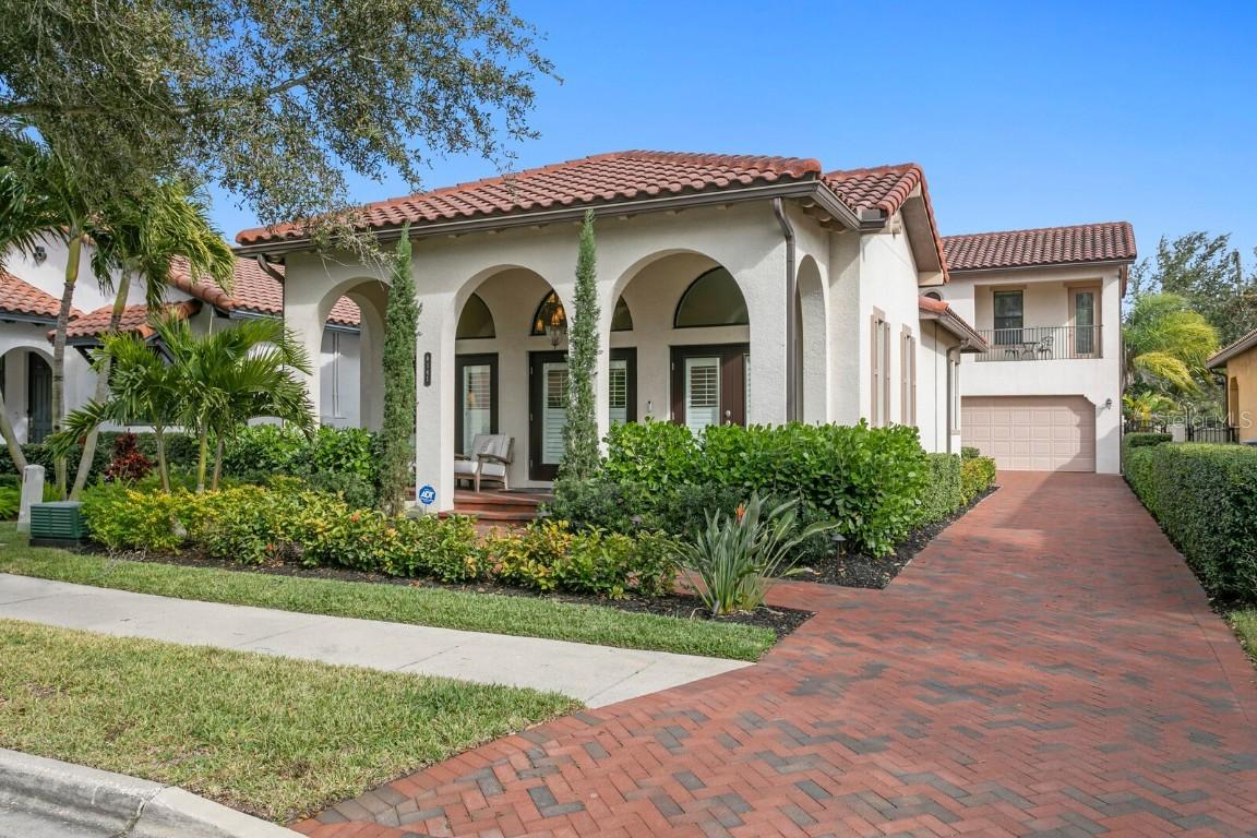 6141 Yeats Manor Dr., Tampa, FL 33616