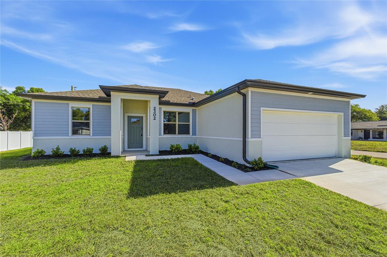 2302 N Mindlin Ln., North Port, FL 34286