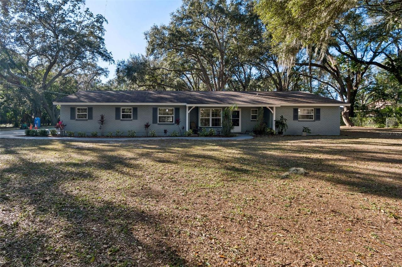 9628 Davis Rd., Tampa, FL 33637