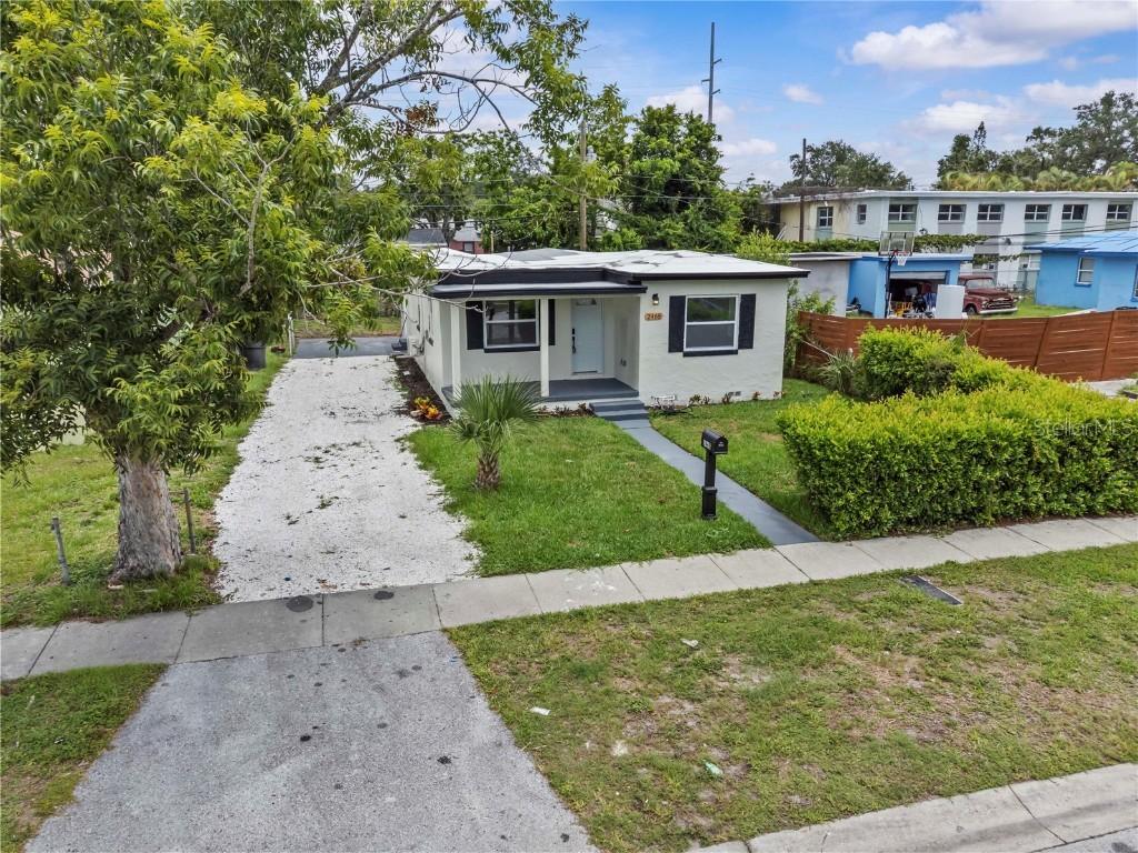 2465 16th Ave., St Petersburg, FL 33712