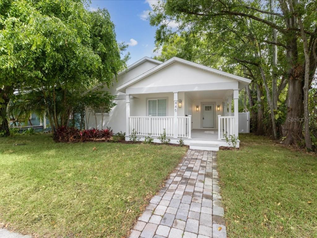 445 33rd Ave., St Petersburg, FL 33704