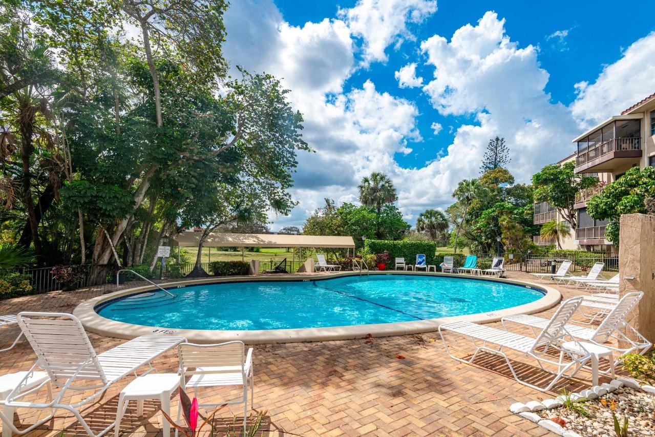 5961 N Falls Circle Dr. #411, Lauderhill, FL 33319