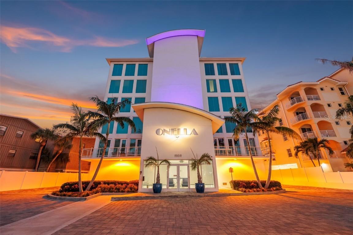 19816 Gulf Blvd. #501, Indian Shores, FL 33785