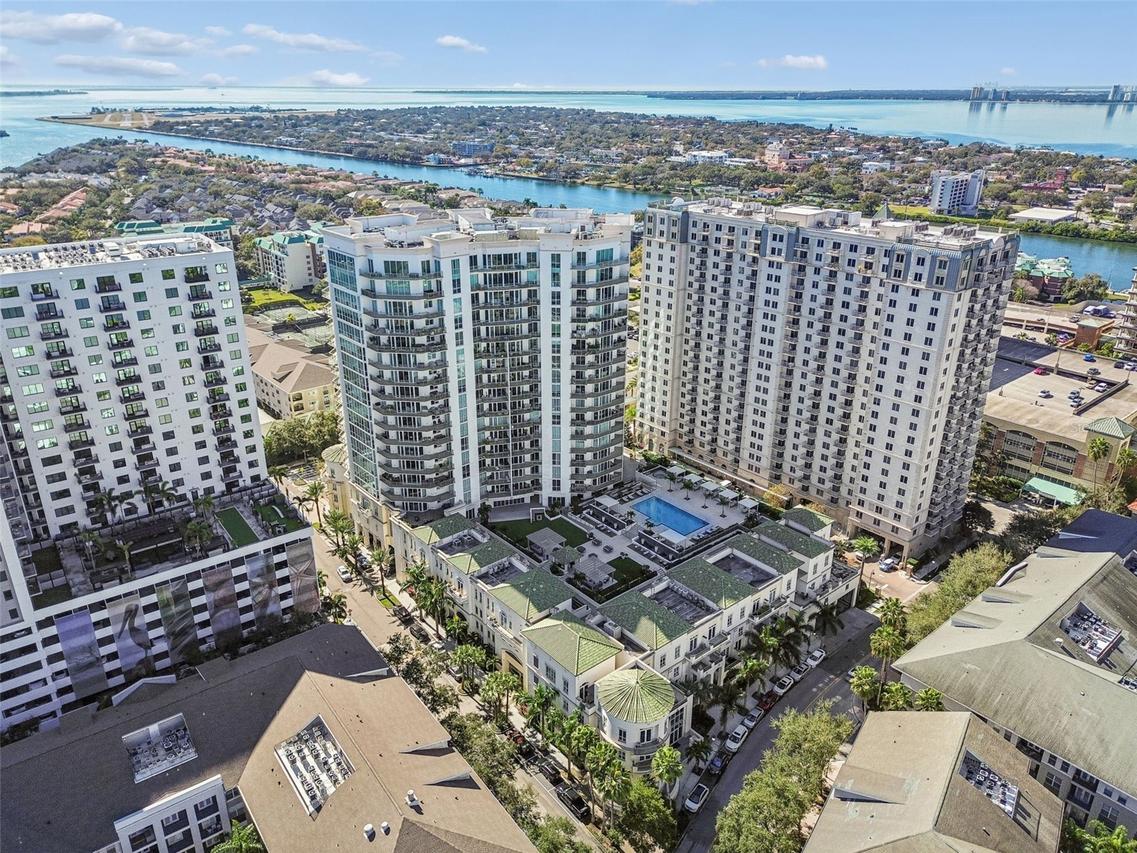 450 Knights Run Ave. #411, Tampa, FL 33602