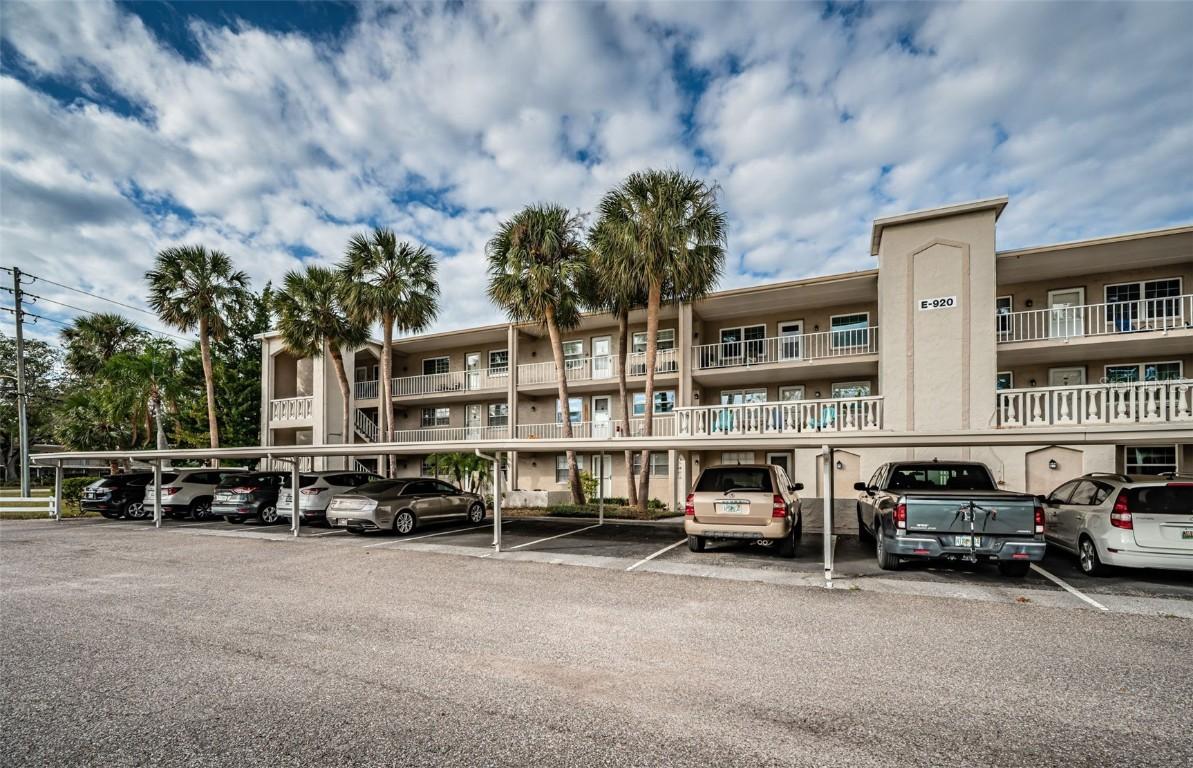 920 Virginia St. #302, Dunedin, FL 34698