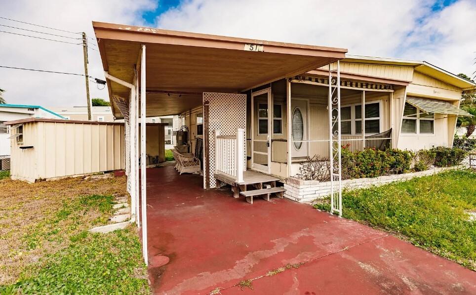 6510 Kansas St., Bradenton, FL 34207