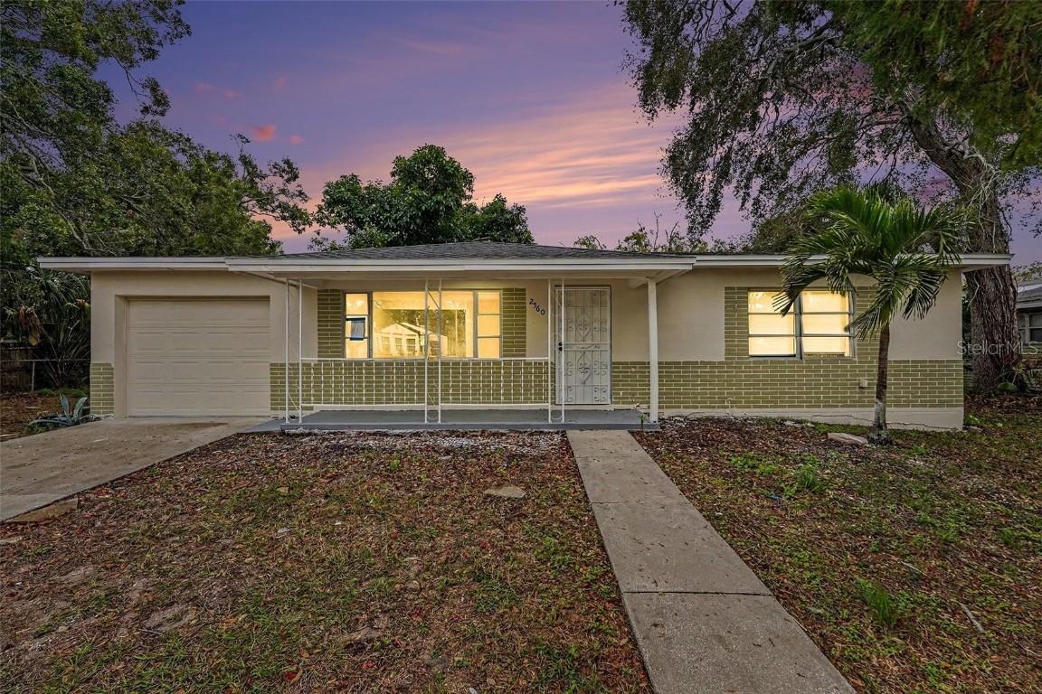 2560 Queensboro Ave., St Petersburg, FL 33712