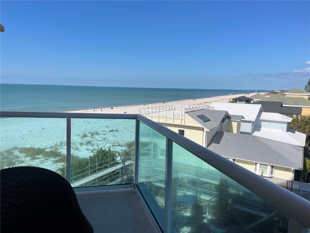 880 Mandalay Ave. #N414, Clearwater Beach, FL 33767