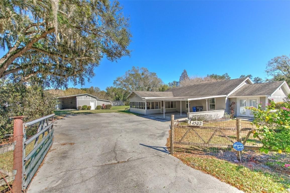 4502 Old Mulberry Rd., Plant City, FL 33567