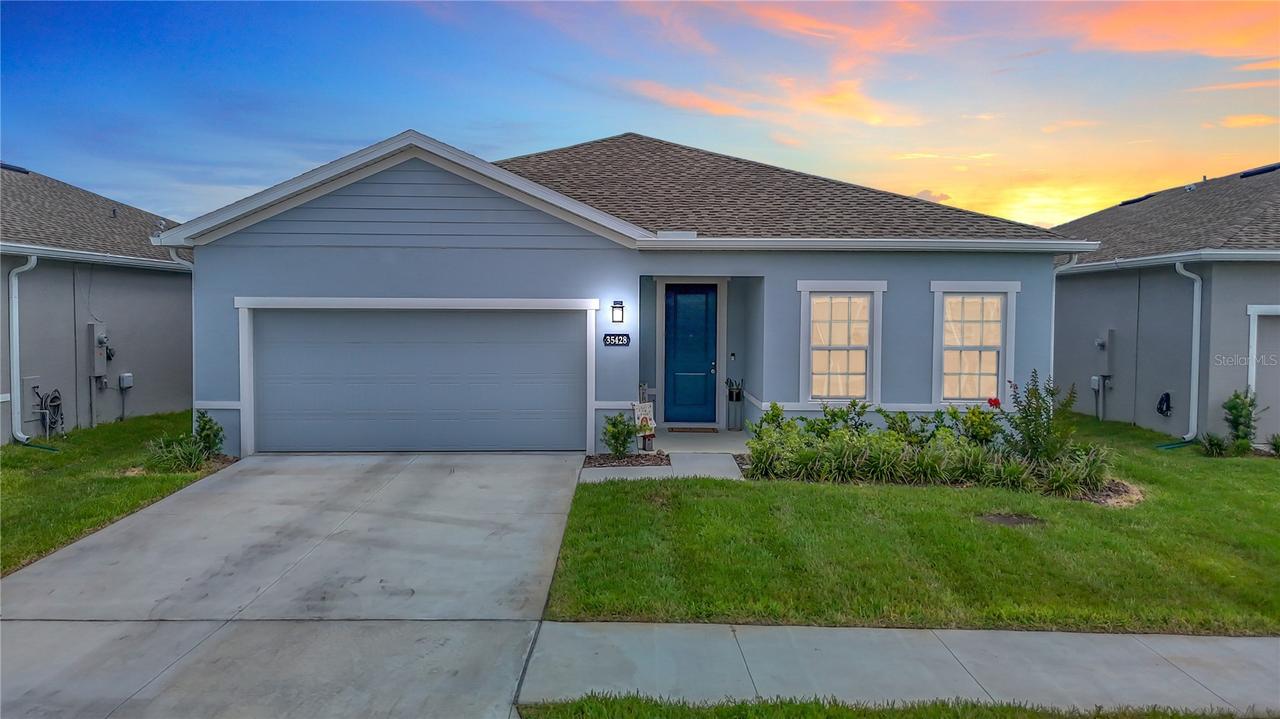 35428 Crescent Creek Dr., Zephyrhills, FL 33541