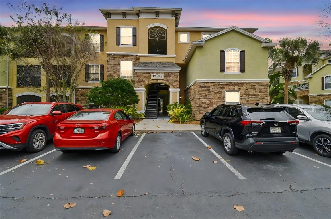 10209 Courtney Palms Blvd. #101, Tampa, FL 33619