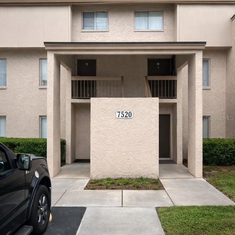 7520 Needle Leaf Pl. #40, Tampa, FL 33617