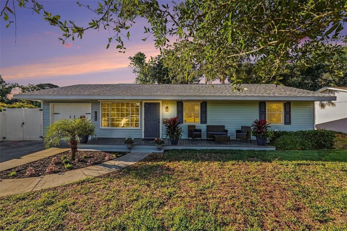 2616 Fairway Ave., St Petersburg, FL 33712