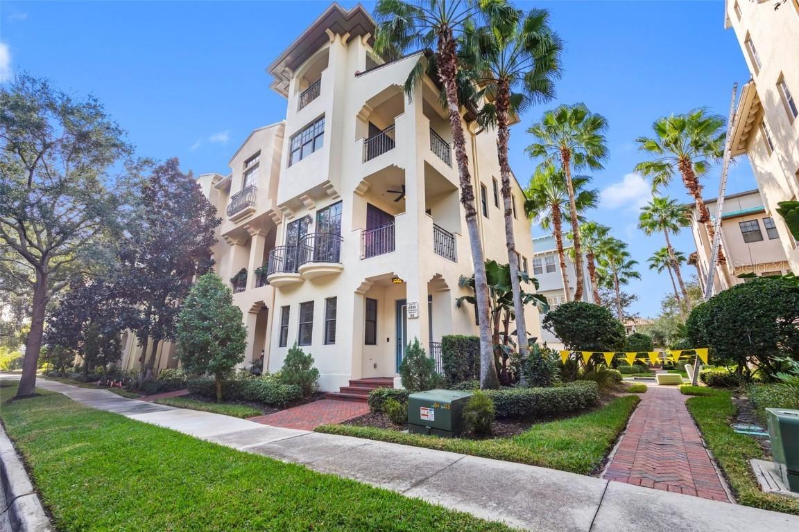 6039 Printery St. #101, Tampa, FL 33616