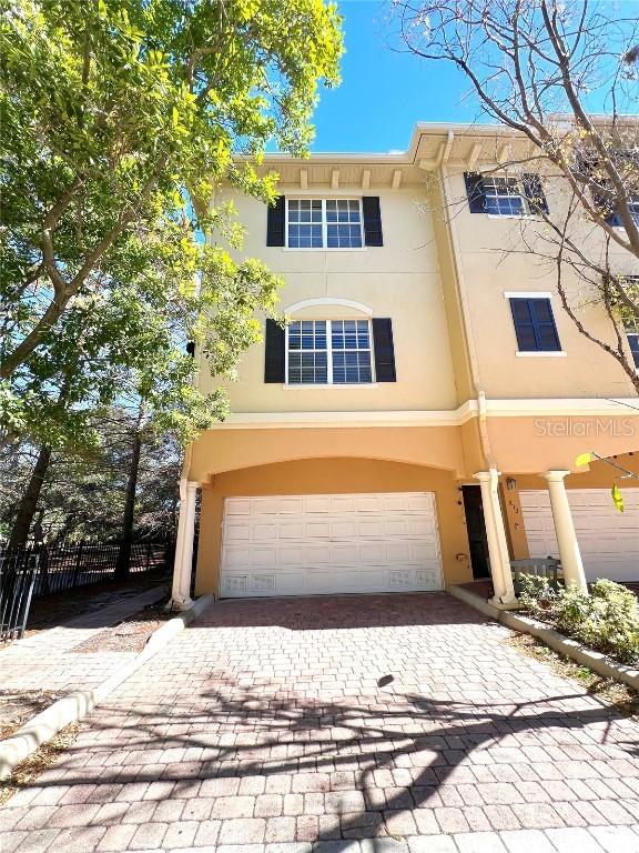 809 Harbor Oak Ln., Clearwater, FL 33756