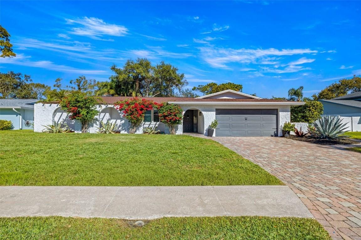 2242 Buena Vista Dr., Clearwater, FL 33764