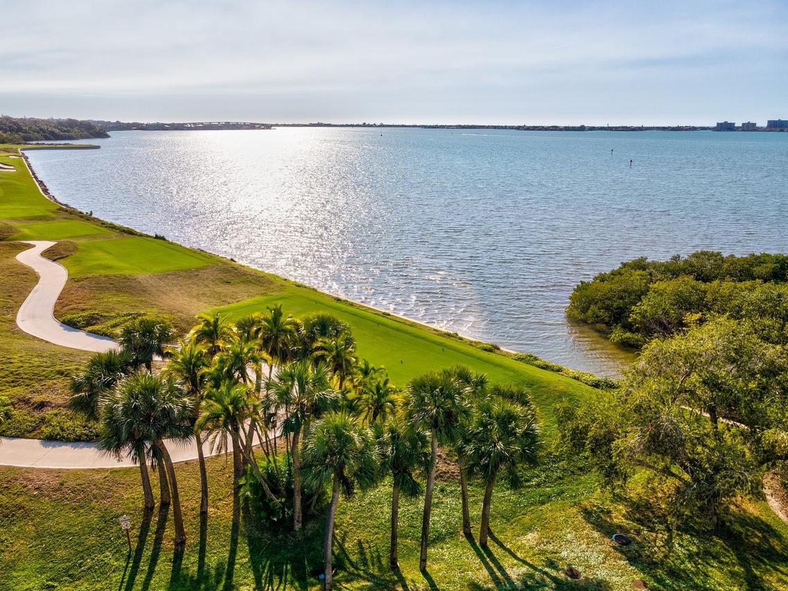 4 Belleview Blvd. #804, Belleair, FL 33756