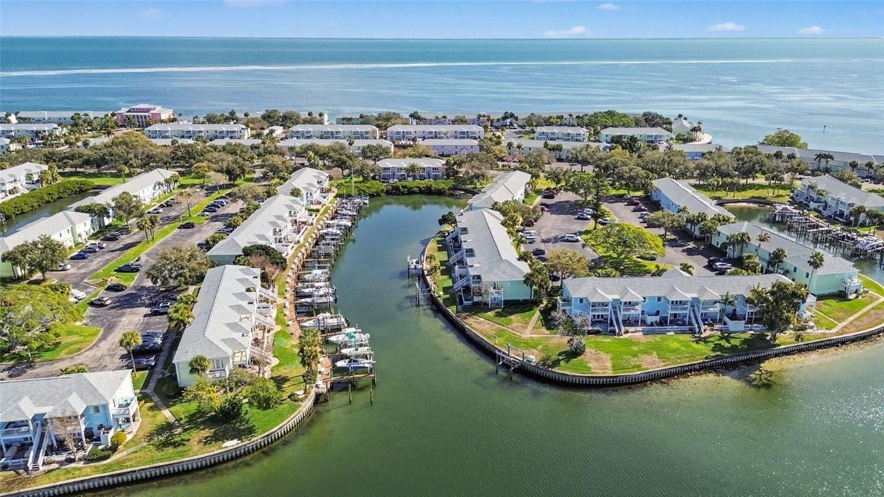 5176 Salmon Dr. #D, St Petersburg, FL 33705