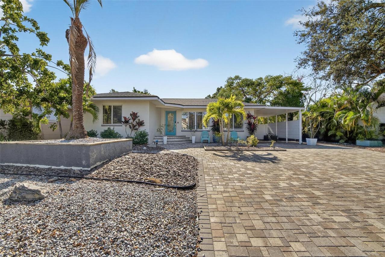 6238 14th Ave., Gulfport, FL 33707