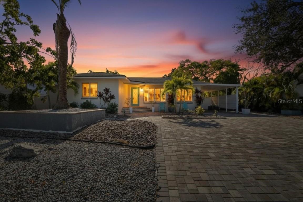 6238 14th Ave., Gulfport, FL 33707