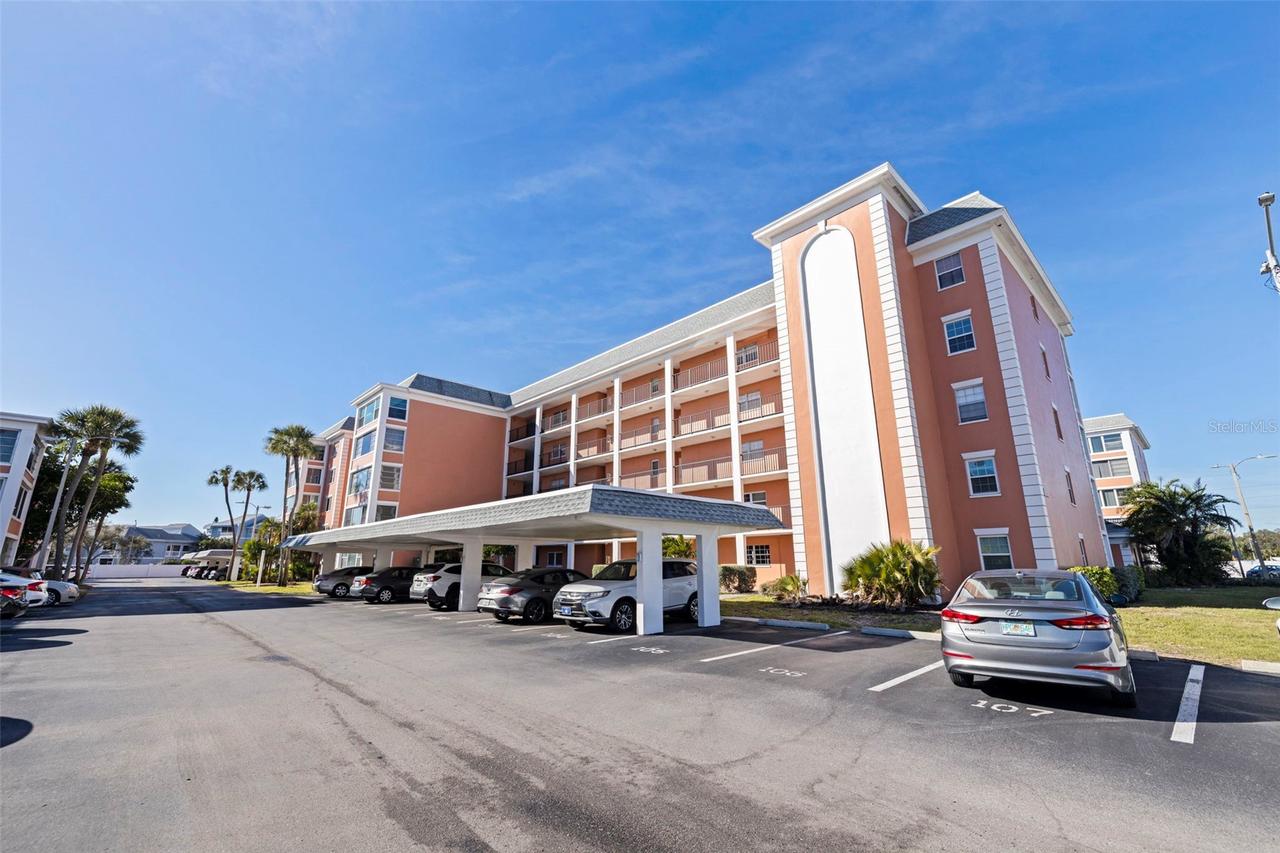 6800 20th Ave. #504, St Petersburg, FL 33710